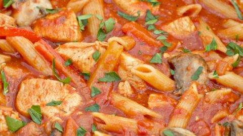 Penne au poulet Cacciatore